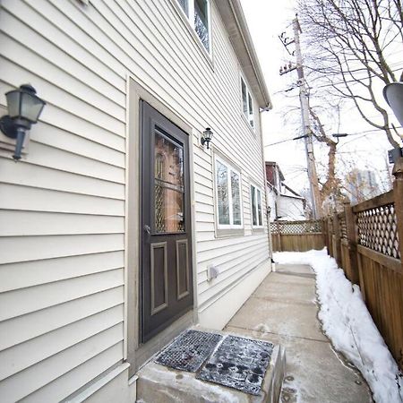 Tucked Away Off Brady - 4 Beds Milwaukee Exterior foto